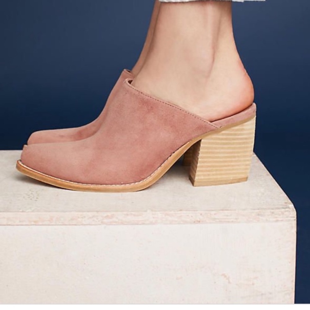 Jeffrey Campbell flavela suede blush heel mules pointy toe slide on